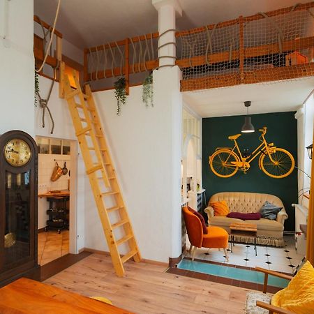 Adventure Apartment - Hochebene, Terrasse & Top Lage Бремерхафен Экстерьер фото