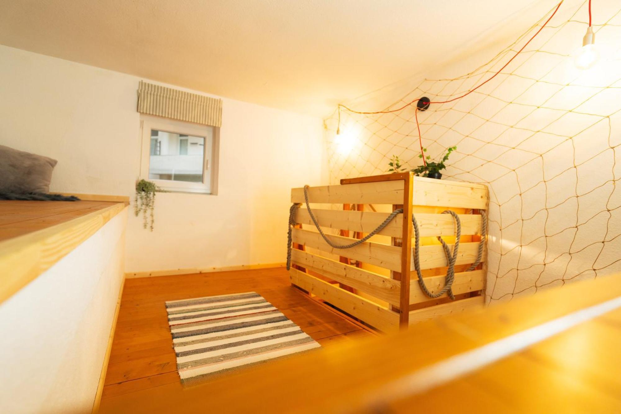 Adventure Apartment - Hochebene, Terrasse & Top Lage Бремерхафен Экстерьер фото