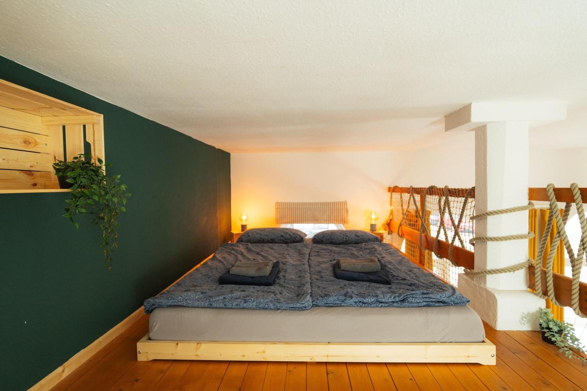 Adventure Apartment - Hochebene, Terrasse & Top Lage Бремерхафен Экстерьер фото